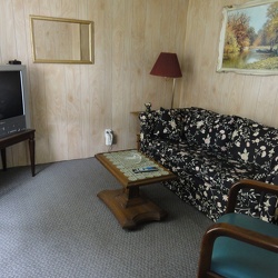 cottage-5-livingroom